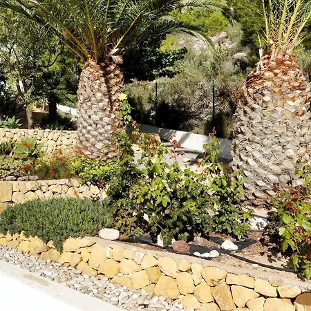 Large With Private Pool Domek alpejski *