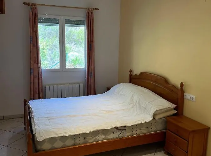 Large With Private Pool *
